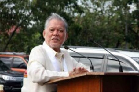 Rene Saguisag, former senator and Erap defense lawyer, dies at 84