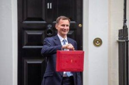 Tories Mull Stamp Duty Cut Ahead of General Election in Autumn Statement