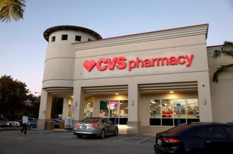 CVS replaces CEO as profits, share price suffer