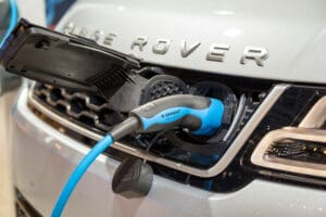  Land Rover and Range Rover hybrid sales surge as EV uncertainty shifts buyer focus